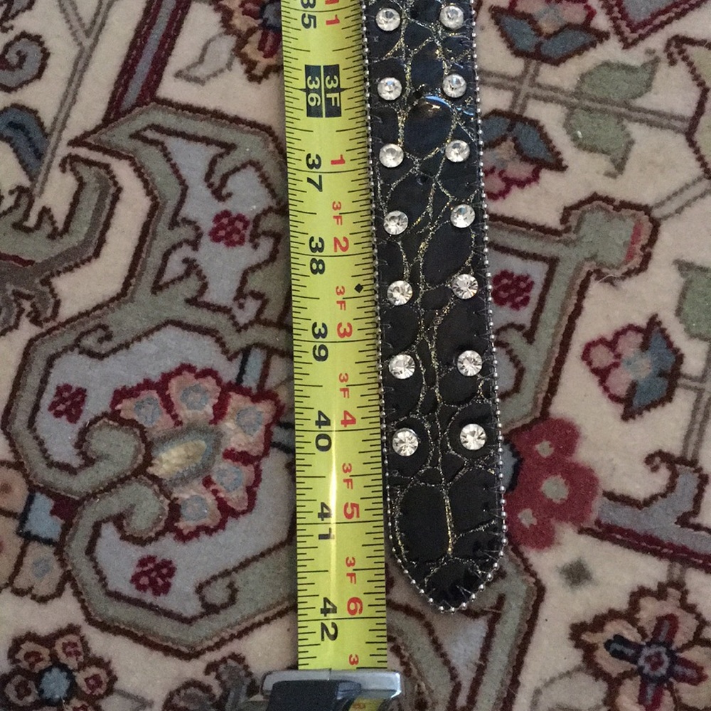 Belt - Picture 2 of 3